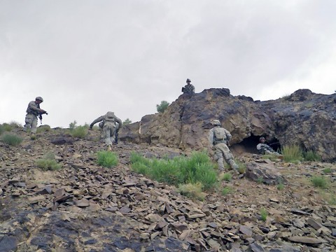 Soldiers from “Reapers”, the Mortar Platoon, 1st Battalion, 506th Infantry Regiment, TF Red Currahee, 4th Brigade Combat Team, 101st Airborne Division, TF Currahee, clear a cave and secure the area where they will provide indirect fire support during Operation Red Storm. (Photo by U.S. Army Staff Sgt. Matt Graham, Task Force Currahee Public Affairs) Soldiers from “Reapers”, the Mortar Platoon, 1st Battalion, 506th Infantry Regiment, TF Red Currahee, 4th Brigade Combat Team, 101st Airborne Division, TF Currahee, clear a cave and secure the area where they will provide indirect fire support during Operation Red Storm. (Photo by U.S. Army Staff Sgt. Matt Graham, Task Force Currahee Public Affairs)