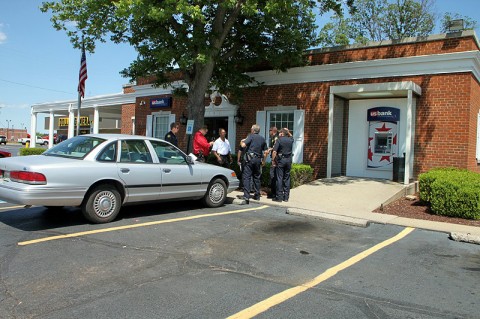 U.S. Bank on Fort Campbell Boulvard was robbed Tuesday, August 9th around 12:40pm. Suspect was caught due to the quick actions of a Fort Campbell Soldier. U.S. Bank on Fort Campbell Boulvard was robbed Tuesday, August 9th around 12:40pm. Suspect was caught due to the quick actions of a Fort Campbell Soldier.