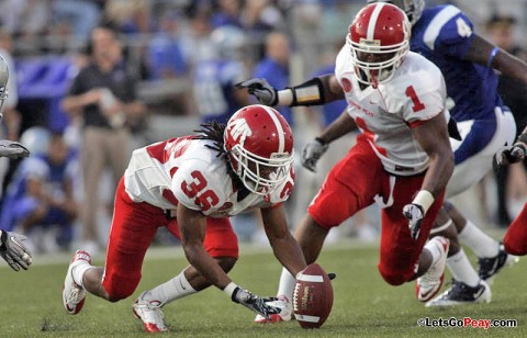 Antwaun Majors recovering a fumble. APSU Football. (Courtesy: Austin Peay Sports Information)