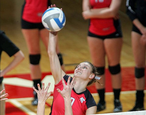 Doyle led the Lady Govs with 14 kills against East Tennessee, Saturday. (Courtesy: Keith Dorris/Dorris Photography)