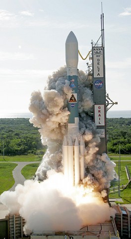 A United Launch Alliance (ULA) Delta II rocket carrying the Gravity Recovery and Interior Laboratory (GRAIL) spacecraft for NASA lifted off from Space Launch Complex (SLC)-17B here at 9:08am EDT today. (Image credit: Thom Baur, United Launch Alliance)