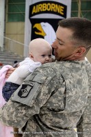 SSG Glenn King meeting his daughter Callie for the first time in person