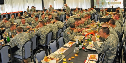 Soldiers of 2nd Brigade Combat Team, 101st Airborne Division (Air Assault) eat a Thanksgiving meal together at the brigade’s dining facility at Fort Campbell, KY, Nov. 22nd The dinner brought Soldiers and participating family members together to share a festive holiday meal in a welcoming atmosphere. (U.S. Army Photo By Spc. Shawn Denham, PAO, 2nd BCT, 101st Abn. Div.)