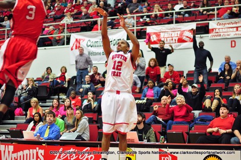 TyShwan Edmondson connects on a three from the corner Saturday night to help propel the Austin Peay Governors past the Youngstown State Penguins 71-68. Edmondson led the Govs in scoring with 23 points. Austin Peay Men's Basketball.