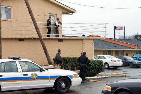 Clarksville Police surround the Mid-Towner Motel. (Photo by CPD-Jim Knoll)