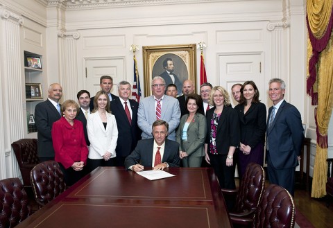 (Pictured L-R) Dr. Sullivan Smith; Joan Randall; Dr. John Riddick; Patty Clements; Rep. Ryan Williams; Sen. Jim Tracy; Rep. Mike Turner; Gov. Bill Haslam; Brandon Burnette; Mike Burnette; Deby Pitts; Dr. George Crossley; Chastity Mitchell; Rick Casebeer; Kristie Woock; Keith Wolken. (Pictured L-R) Dr. Sullivan Smith; Joan Randall; Dr. John Riddick; Patty Clements; Rep. Ryan Williams; Sen. Jim Tracy; Rep. Mike Turner; Gov. Bill Haslam; Brandon Burnette; Mike Burnette; Deby Pitts; Dr. George Crossley; Chastity Mitchell; Rick Casebeer; Kristie Woock; Keith Wolken.