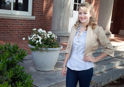 APSU Student Caitlin Nelms is recipient of a prestigious summer internship to conduct Neuroscience Research at Vanderbilt this summer.