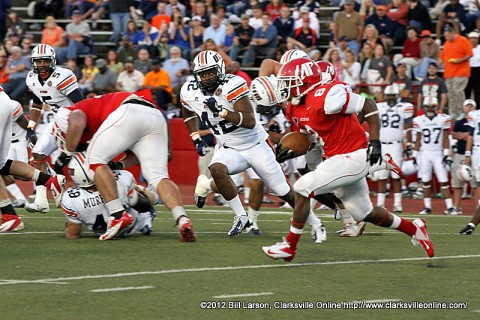 Austin Peay's Terrence Oliver rushed for 68 yards Saturday night against the UT Martin Skyhawks. The Governors had 175 rushing yards total on the night.