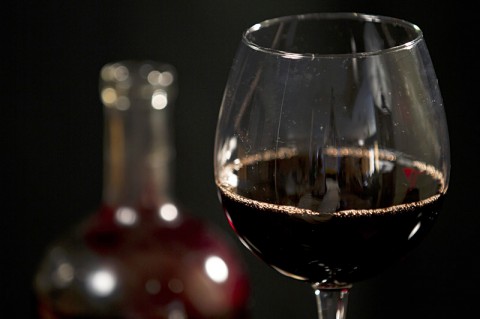 Non-alcoholic red wine was more effective at lowering blood pressure than traditional red wine or gin. (Copyright American Heart Association) Non-alcoholic red wine was more effective at lowering blood pressure than traditional red wine or gin. (Copyright American Heart Association)