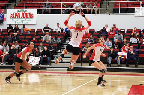 Austin Peay Women's Volleyball. (Courtesy: Brittney Sparn/APSU Sports Information)