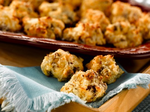 Sausage and Cheese Appetizer Biscuits