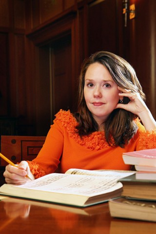 Kelly Corcoran, Associate Conductor. (Photo by Bill Steber)