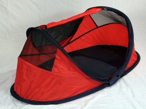 Peapod Travel Bed (red)