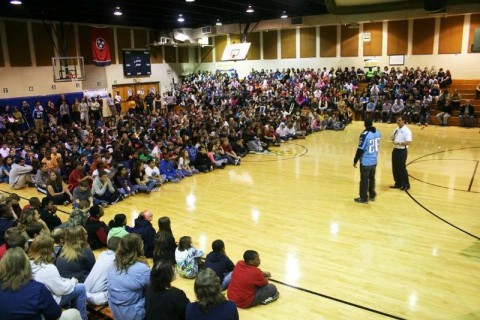 Jerry Blessing and Jordan Babineaux talking to the Students of Northeast Middle School. (Photo by Tennessee Titans staff)