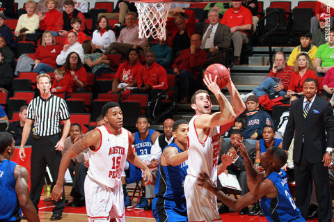 Austin Peay Men's Basketball. (Courtesy: Brittney Sparn/APSU Sports Information)