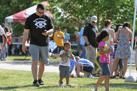 Families having fun at last year's Military Appreciation Day Picnic.