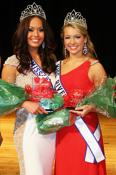 2013 Miss River Queen 2013 Sarah Gross (left) and 2013 Miss River Teen Hope Parker (right).