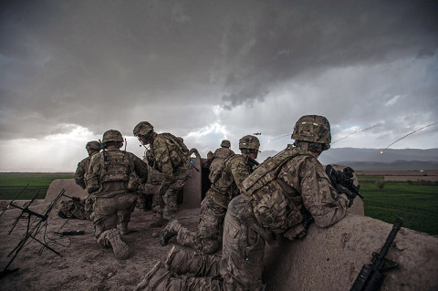 ZORMAT, Afghanistan – Soldiers from “Bulldog” Company B, 1st Battalion, 187th Infantry Regiment, 3rd Brigade Combat Team “Rakkasans,” 101st Airborne Division (Air Assault) observe an A-10 Warthog as it drops flares over a wheat field during Operation Sham Shir April 24, 2013, Sahak, Afghanistan. (U.S. Army National Guard Sgt. Joshua S. Edwards)