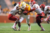 Tennessee Volunteers running back Alden Hill (30) runs the ball against the Austin Peay Governors at Neyland Stadium. ( Randy Sartin-USA TODAY Sports)