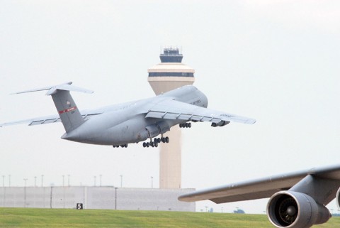 Lockheed C-5A aircraft, #69-0014, leaving Memphis International Airport.