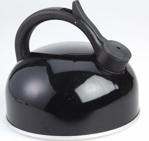 Chefmate 2-Quart Tea Kettle is being recalled.