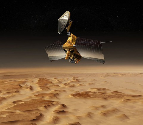 Artist concept of Mars Reconnaissance Orbiter. (Image credit: NASA/JPL)