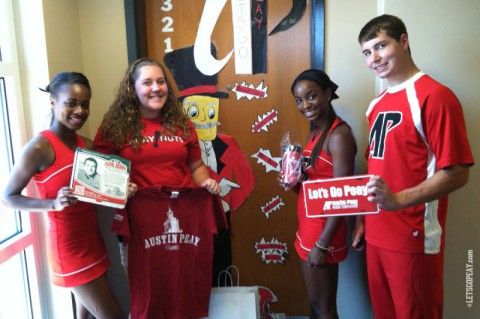 Morgan Gardner receives prizes from Peay Prize Patrol. (APSU Sports Information)