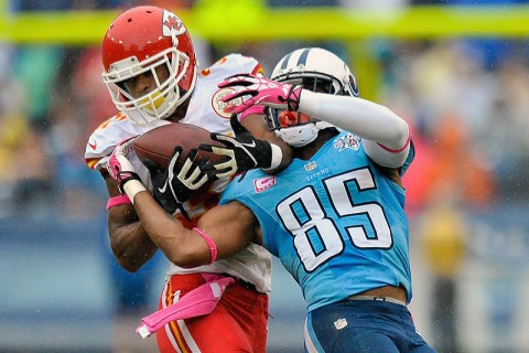 Kansas City Chiefs cornerback Marcus Cooper (31) intercepts a pass intended for Tennessee Titans wide receiver Nate Washington (85). (Jim Brown-USA TODAY Sports)