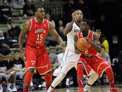 Austin Peay Men's Basketball defeats UT Martin 88-85. (Mateen Sidiq Clarksville Sports Network)