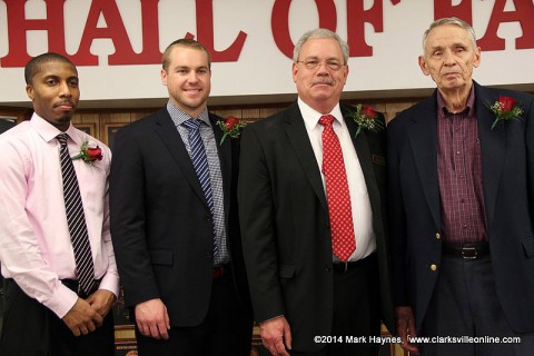 APSU Athletics Hall of Fame inducties (L to R) Nick Stapleton, Shawn Kelley, Brad Kirtley, and Reedy Sears (accepted by brother Johnny Sears).