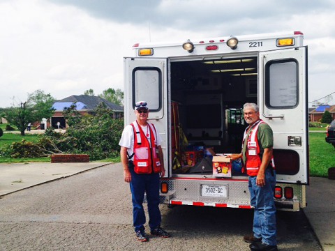 American Red Cross workers Bob Stafford and Drex Freeman.