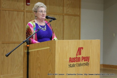 Sue Culverhouse speaking at the 2014 Clarksville Writer's Conference