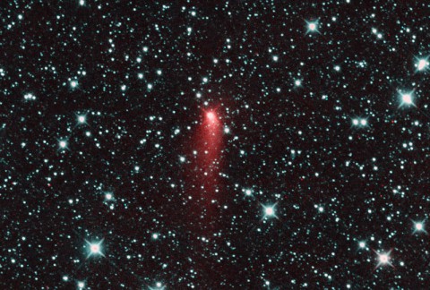 Comet C/2013 UQ4 (Catalina) appeared to be a highly active comet one day past perihelion on July 7, 2014. (NASA/JPL-Caltech)