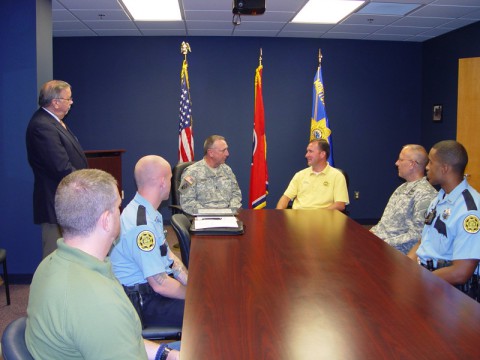 Major General Robert Harris expresses his gratitude for Sheriff John Fuson’s support of Soldiers prior to Awards presentation.