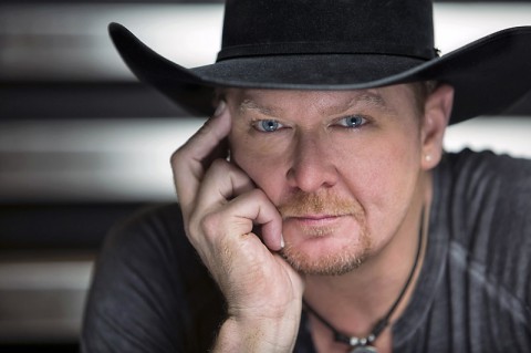 Country music singer Tracy Lawrence to headline 2014 Riverfest