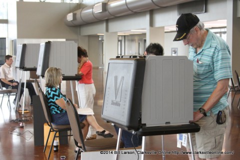 Cliff Whitaker casts his ballot