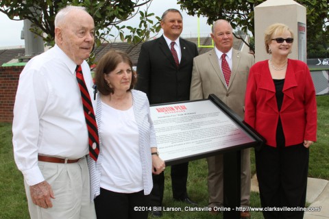 Hendricks Fox and his wife Michelle with Derek van der Merwe, Roy Gregory, and APSU President Alisa White at the dedication of the Hendricks Fox Walk of History