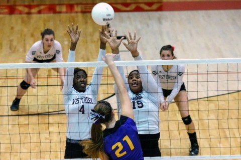 Henry County Volleyball beats West Creek 4-2.