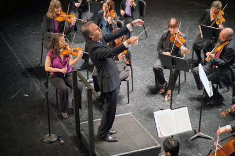 Gregory Wolynec directing the Gateway Chamber Orchestra