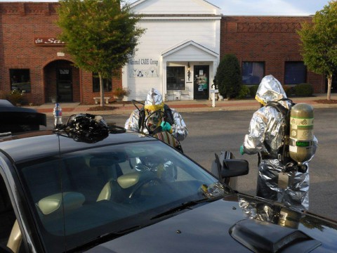 Drug Task Force agents break down a one-pot meth lab after an MCSO deputy found it during a traffic stop tonight.