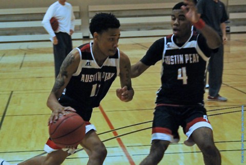 Austin Peay junior guard Khalil Davis drives on fellow newcomer, Josh Robinson, during practice. (APSU Sports Information)