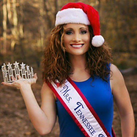 Mrs. Tennessee Petite America to host Holiday Collection Drive at Tilted Kilt Pub & Eatery. (Leo Hall)