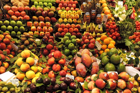 Fruit Stand. (American Heart Association)