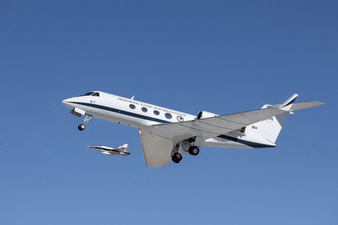 Adaptive Compliant Trailing Edge (ACTE) flight of NASA's green aviation project. (NASA/Ken Ulbrich)