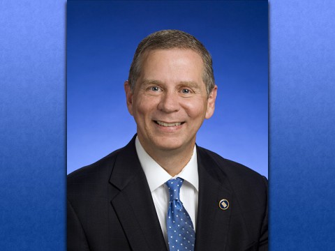 Clarksville Mayor Elect Joe Pitts to take Oath of Office on Wednesday, January 2nd. Clarksville Mayor Elect Joe Pitts to take Oath of Office on Wednesday, January 2nd.