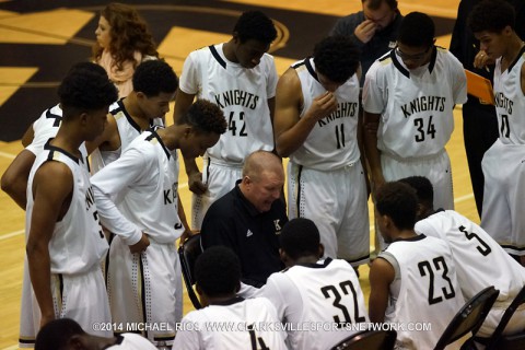 Kenwood Boy's Basketball loses 44-42 to Henry County Friday night.