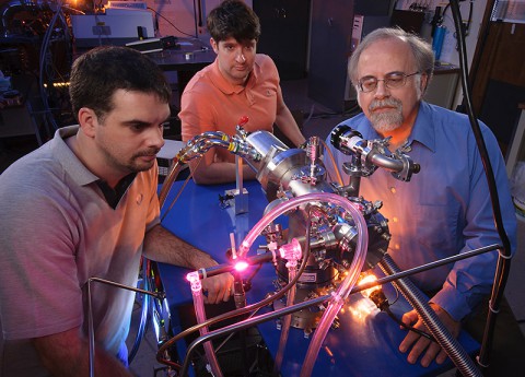 Left to right: Ames scientists Michel Nuevo, Christopher Materese and Scott Sandford reproduce uracil, cytosine, and thymine, three key components of our hereditary material, in the laboratory. (NASA/ Dominic Hart)