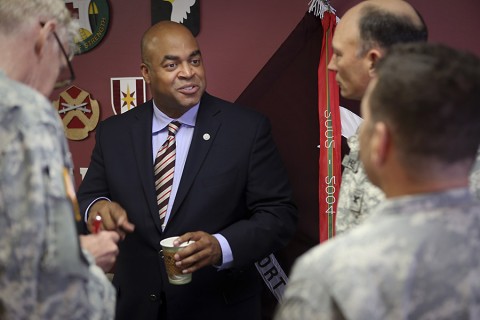 Dr. Frank Royal, Meharry Medical College vice dean over clinical affilitations, meets with leaders at Blanchfield Army Community Hospital Friday following the signing of a partnership agreement allowing up to 20 percent of the school's students to get hands-on experience at Fort Campbell. (U.S. Army photo by David E. Gillespie)