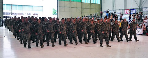 Soldiers from Company A, 1st Battalion, 187th Infantry Regiment, 3rd Brigade Combat Team “Rakkasans,” 101st Airborne Division, march into Hangar 3 on Fort Campbell, Kentucky June 8, 2015 during their welcome home ceremony. (U.S. Army photo by Spc. Eric Provost, 3rd BCT Public Affairs)