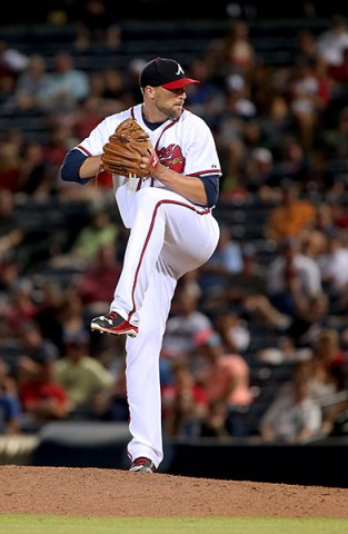 Atlanta Braves relief pitcher Jim Johnson (53) delivers a pitch to a Los Angeles Dodgers batter in the ninth inning of their game at Turner Field. The Braves won 4-3. (Jason Getz-USA TODAY Sports)